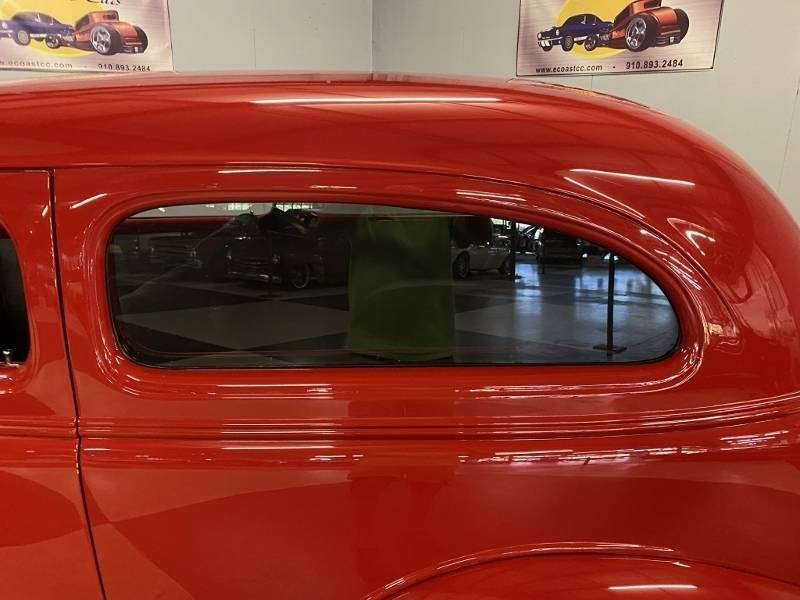 1937 Chevrolet Sedan 16