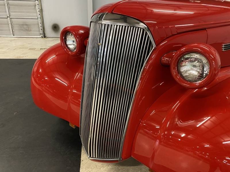 1937 Chevrolet Sedan 32