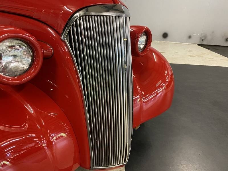 1937 Chevrolet Sedan 34