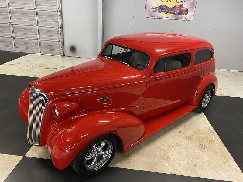 1937 Chevrolet Sedan 38