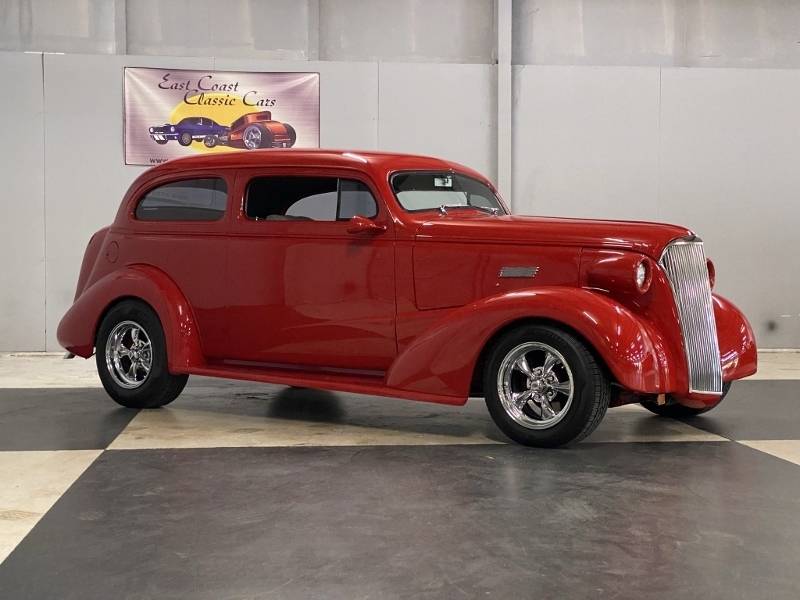 1937 Chevrolet Sedan 40
