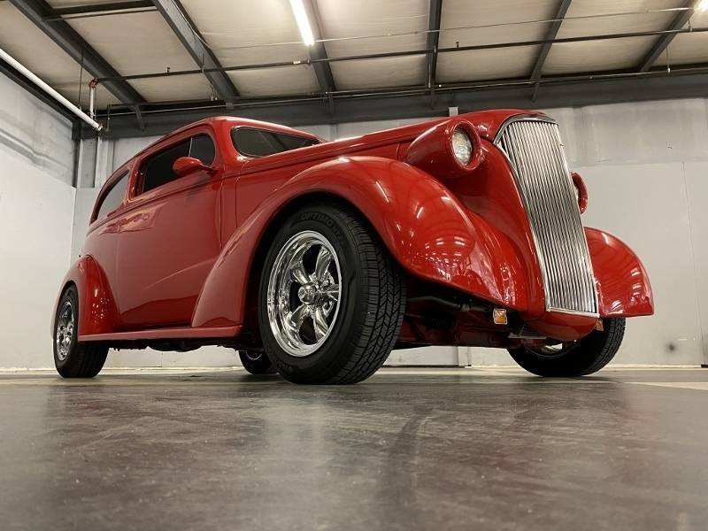 1937 Chevrolet Sedan 42