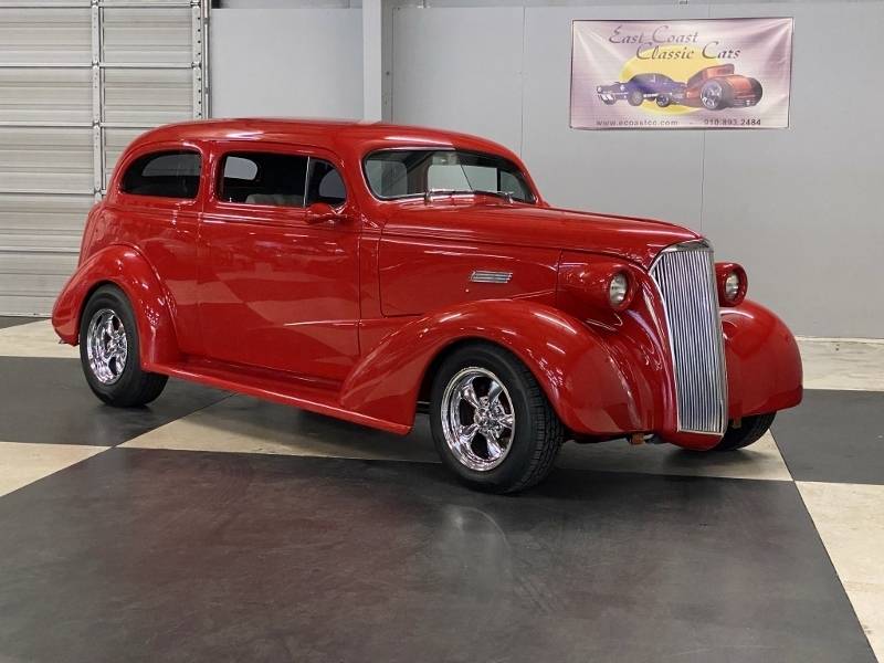 1937 Chevrolet Sedan 61