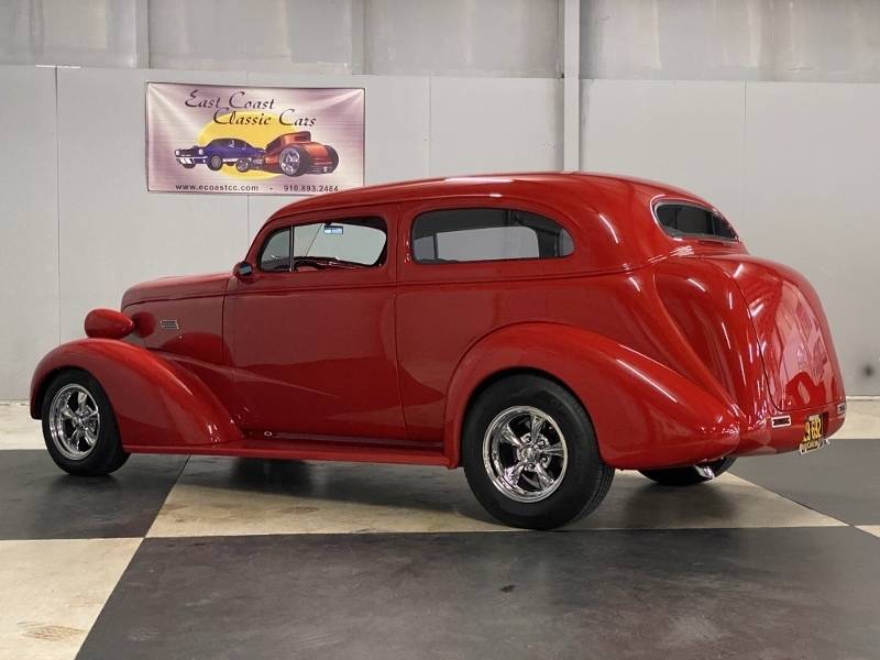 1937 Chevrolet Sedan 89