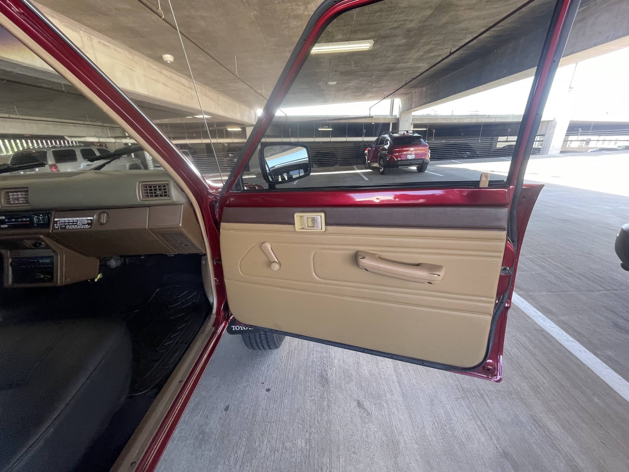 1988 Toyota Pickup 42