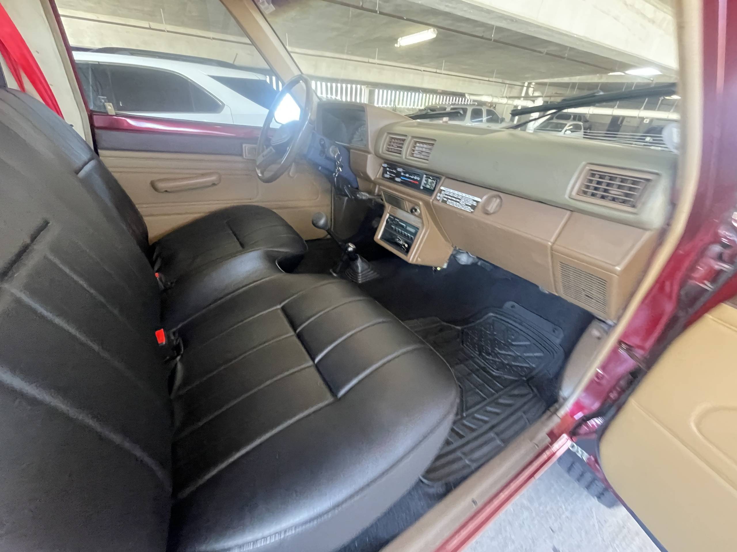 1988 Toyota Pickup 39