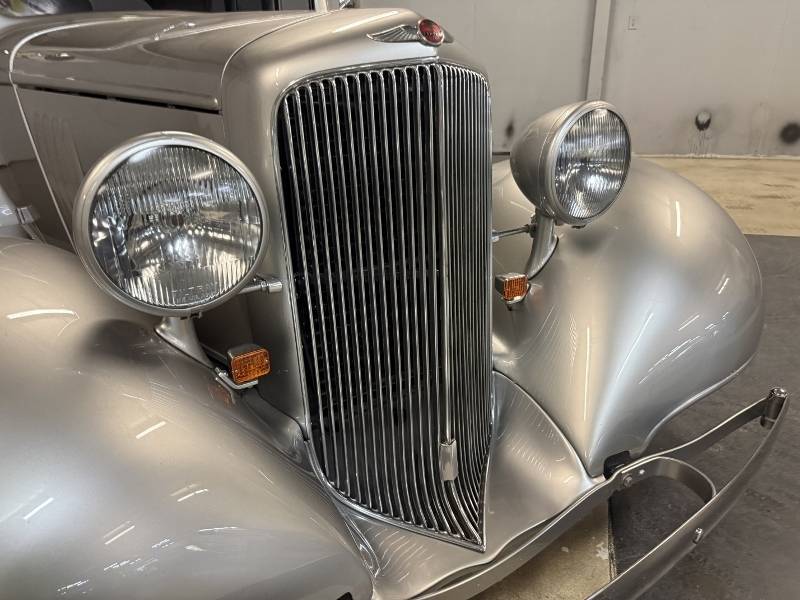 1933 Pontiac Sedan 45