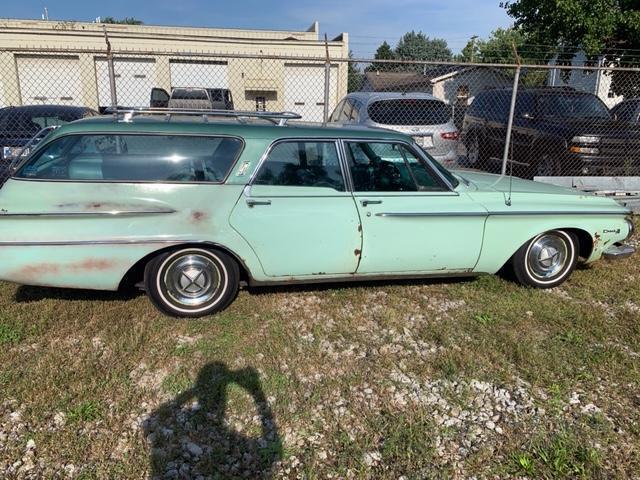 1962 Dodge 440 5