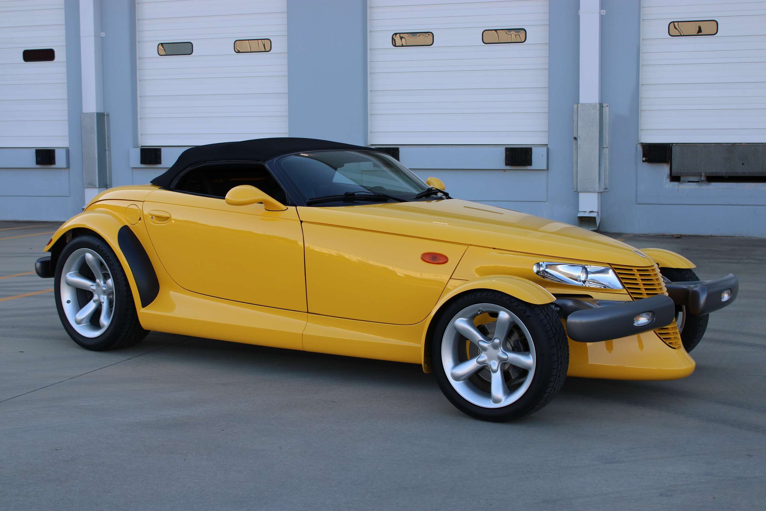 1999 Plymouth Prowler 3