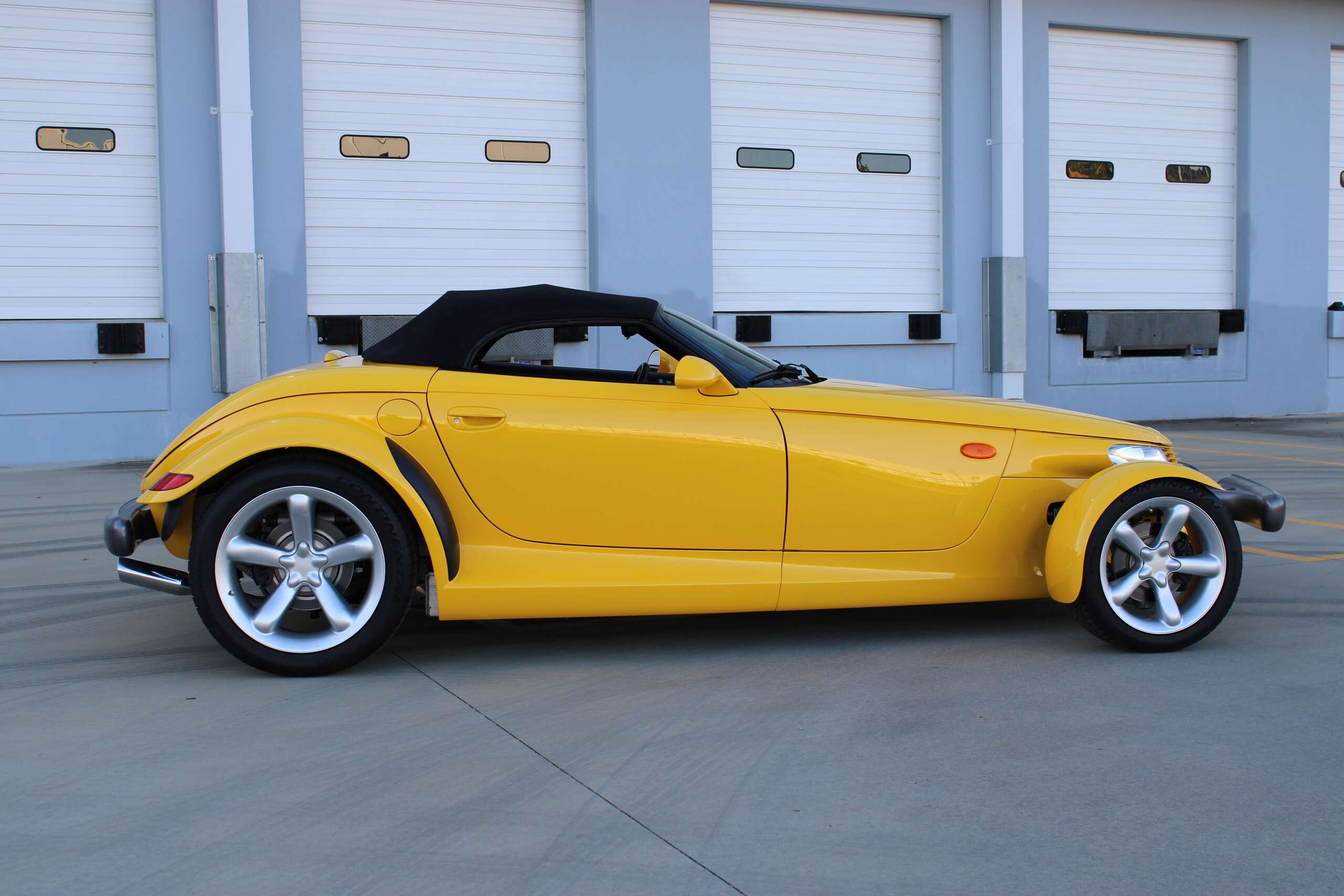 1999 Plymouth Prowler 4