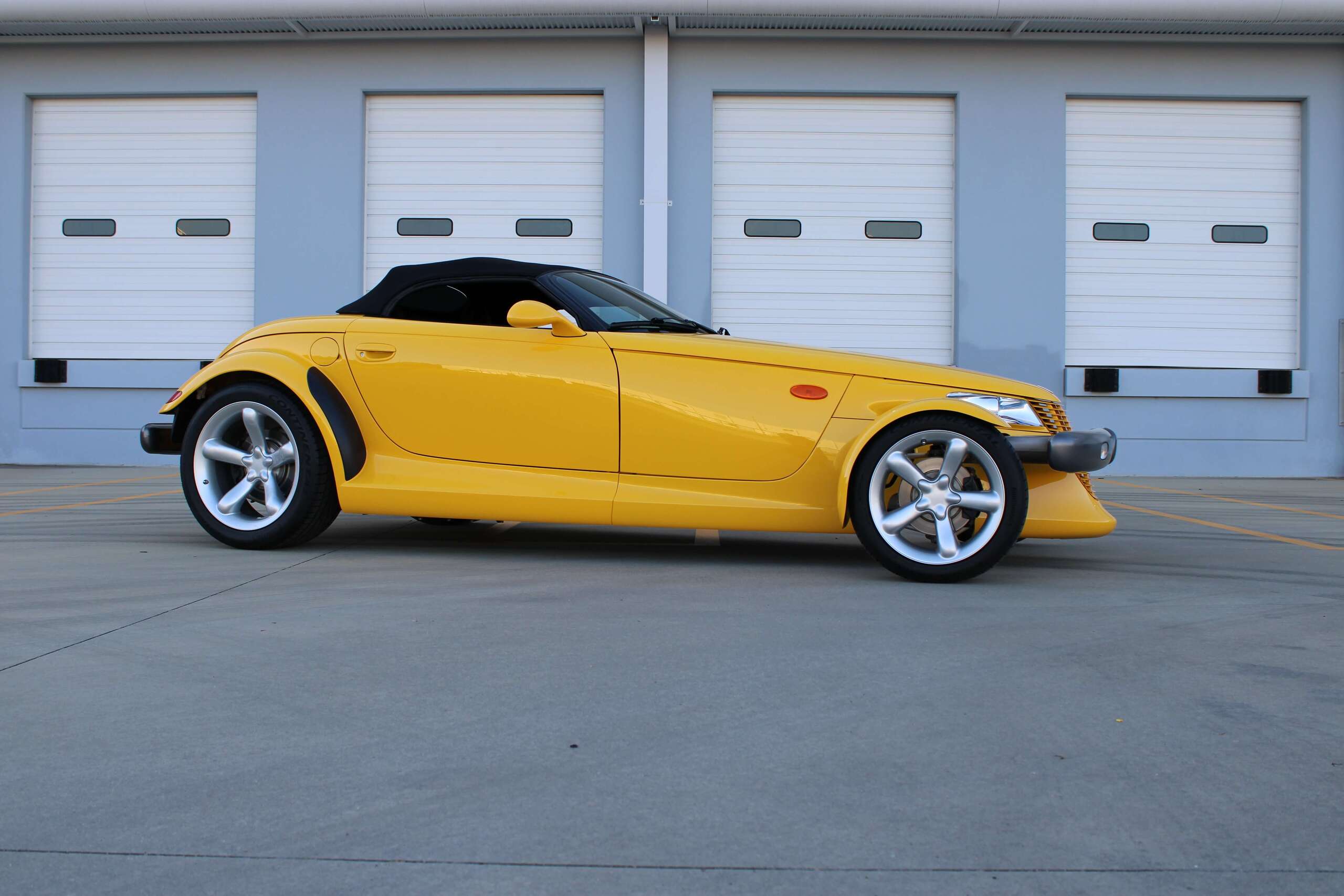 1999 Plymouth Prowler 5