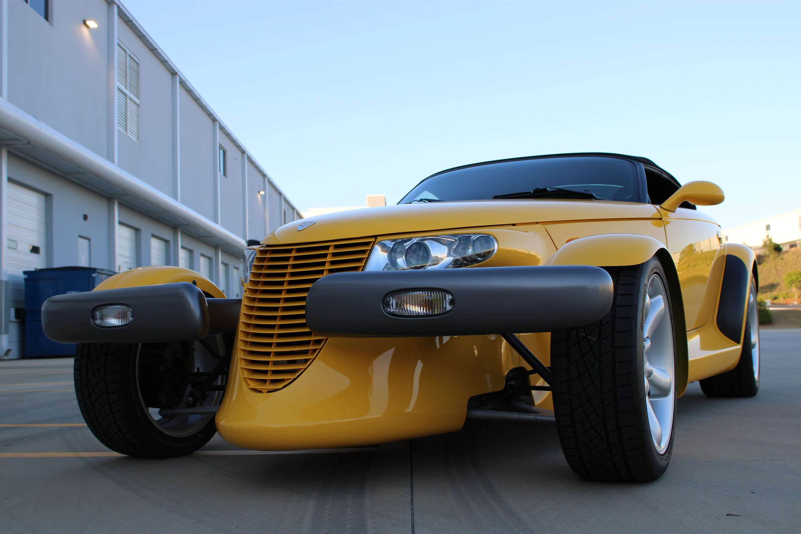 1999 Plymouth Prowler 18