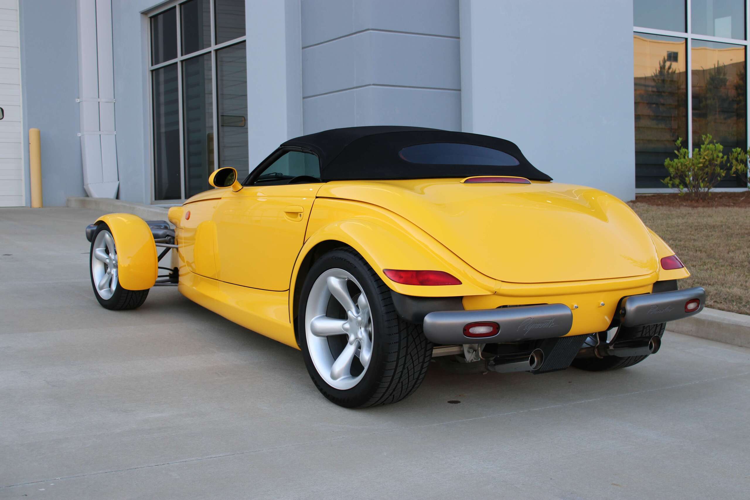 1999 Plymouth Prowler 25