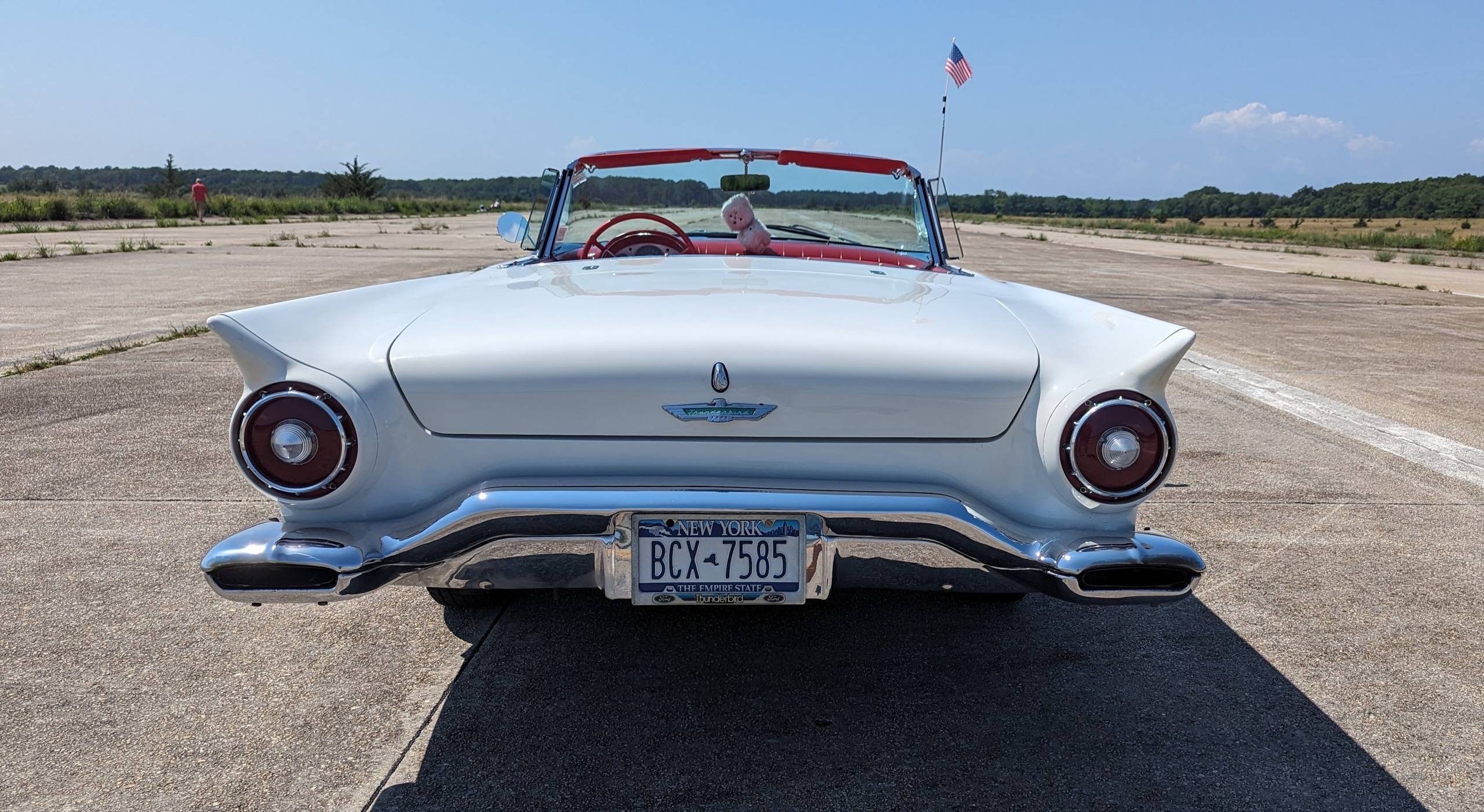 1957 Ford Thunderbird 8