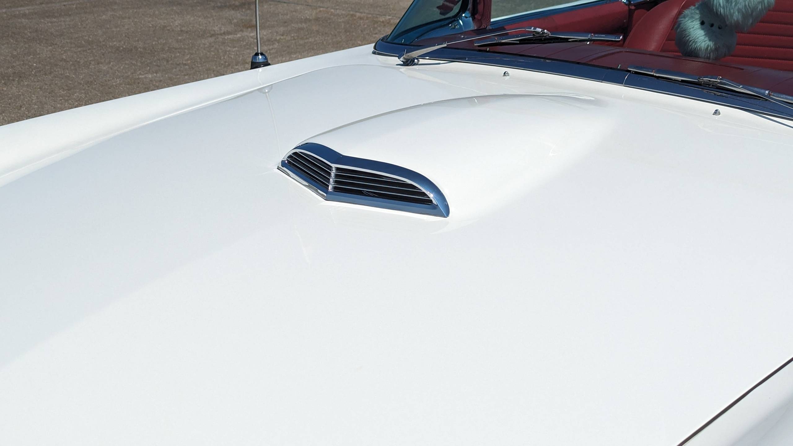 1957 Ford Thunderbird 31