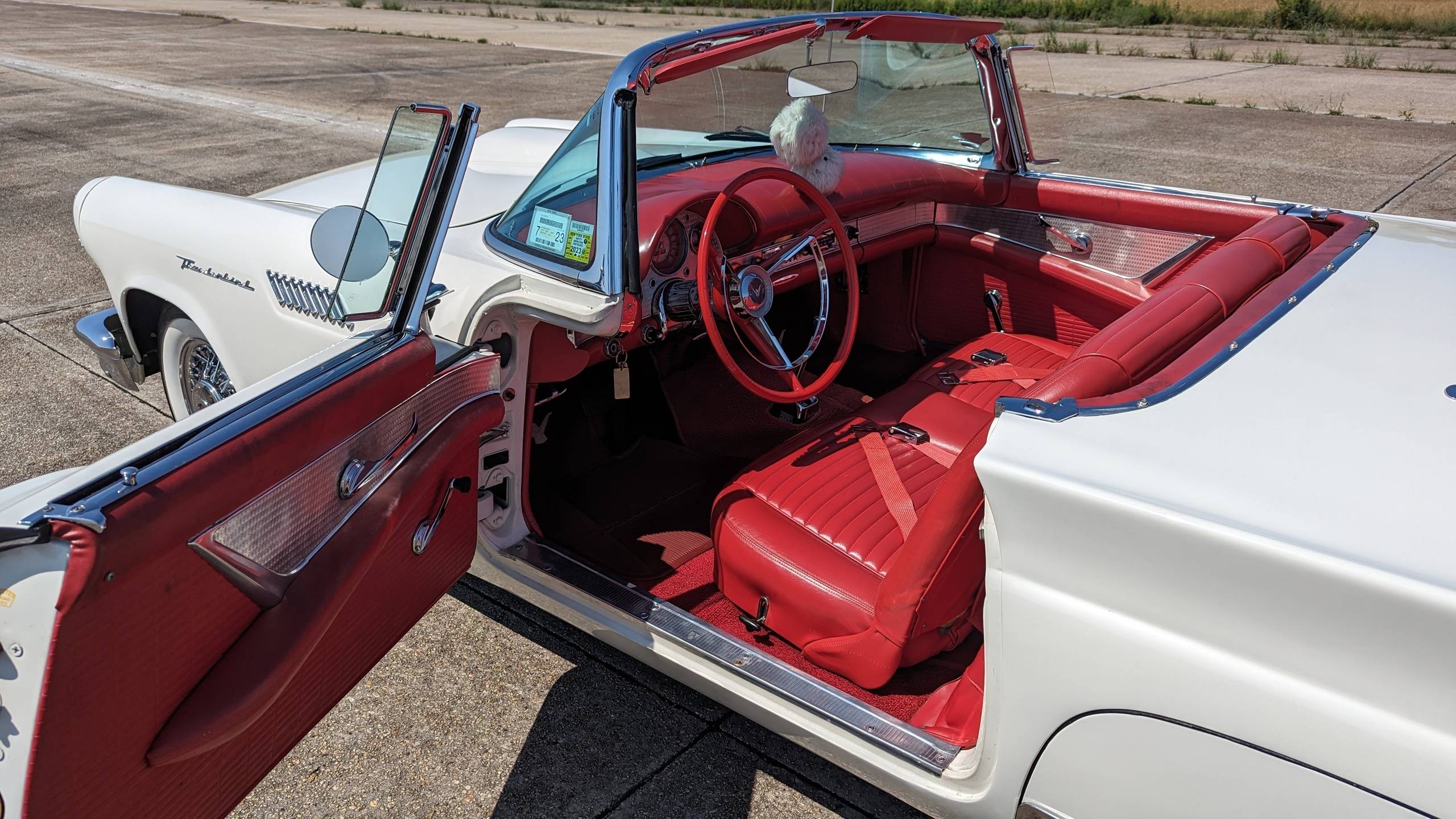1957 Ford Thunderbird 45