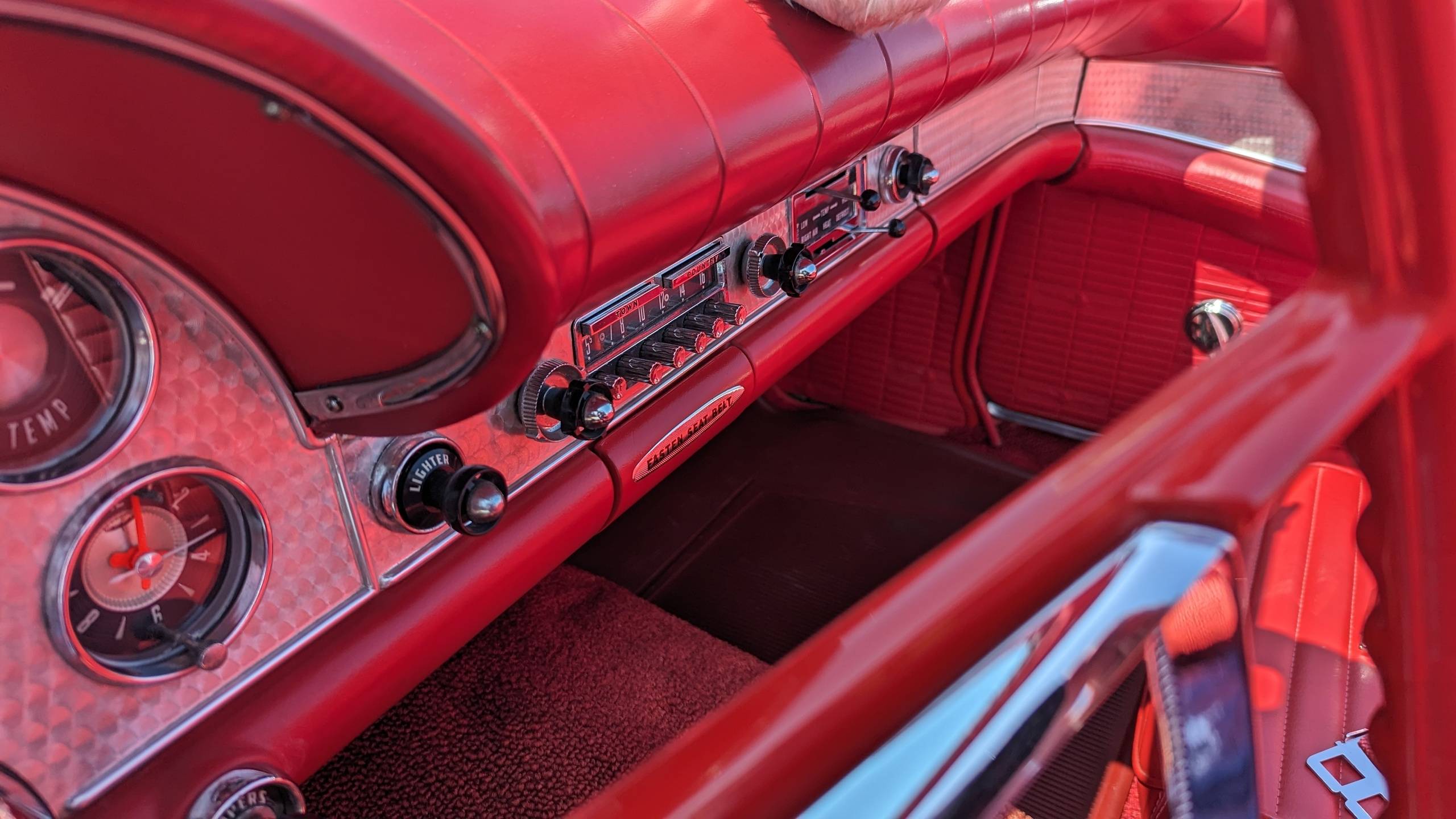 1957 Ford Thunderbird 53