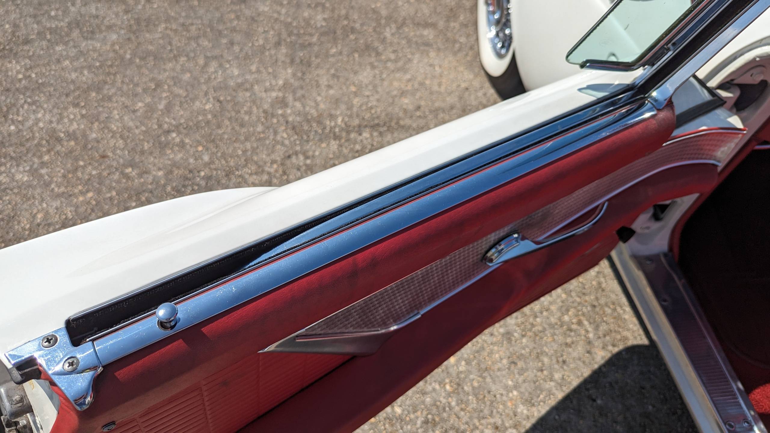 1957 Ford Thunderbird 87