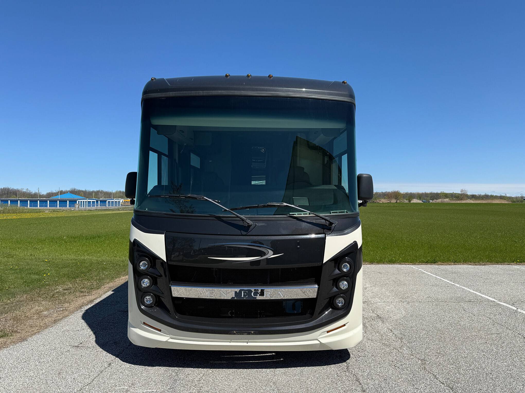 2022 Ford F-53 Motorhome Chassis 3