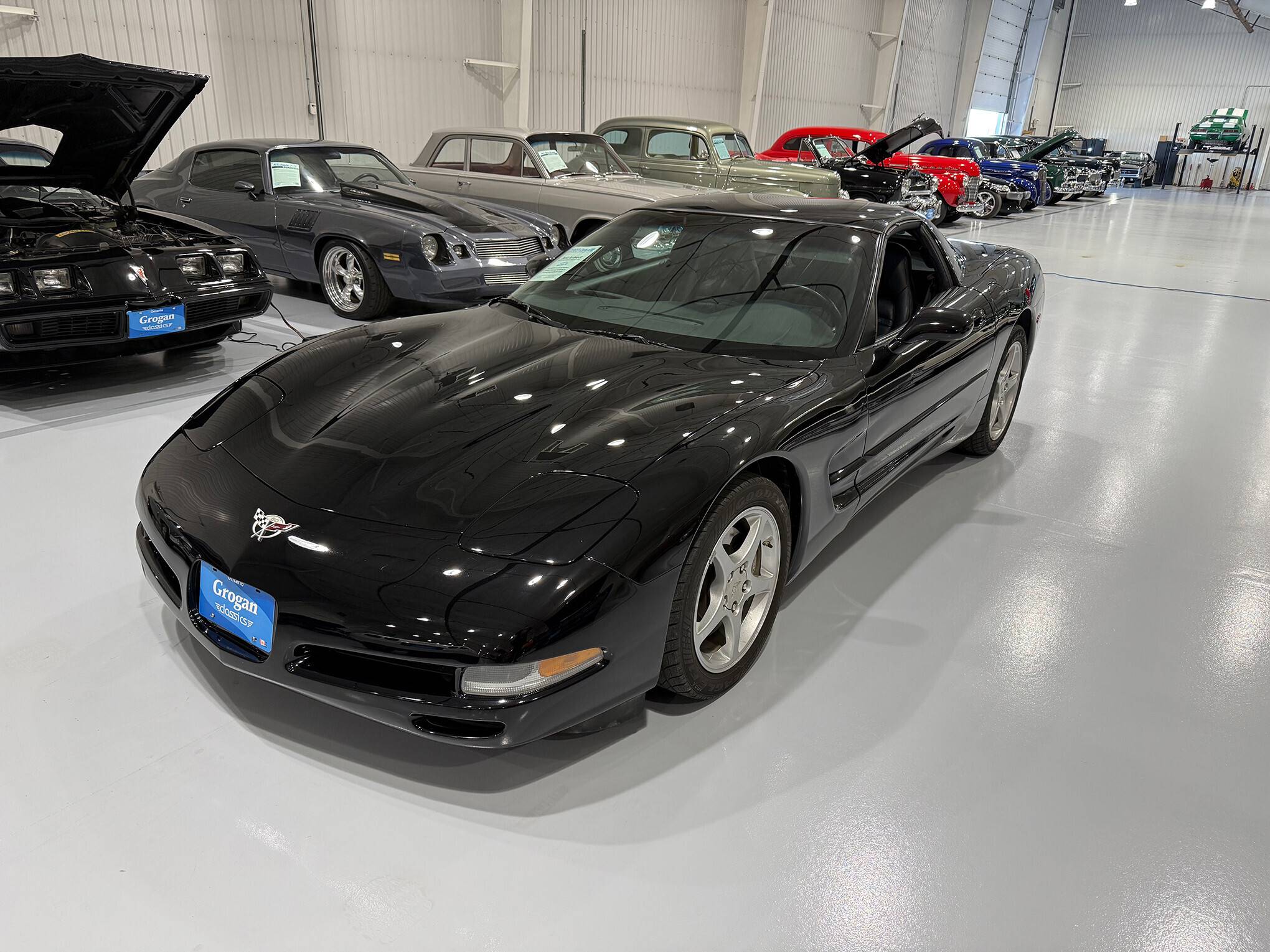 2003 Chevrolet Corvette 2