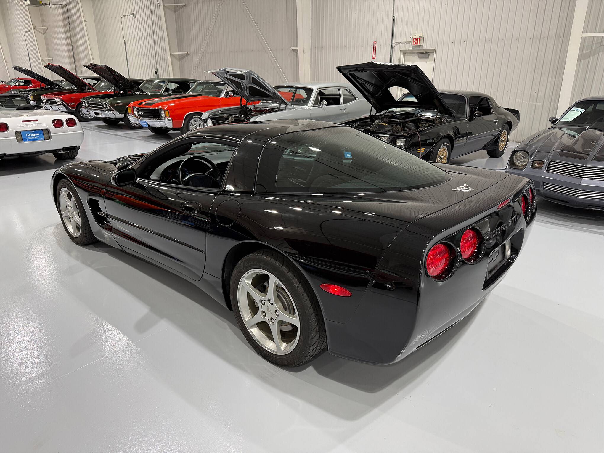 2003 Chevrolet Corvette 5