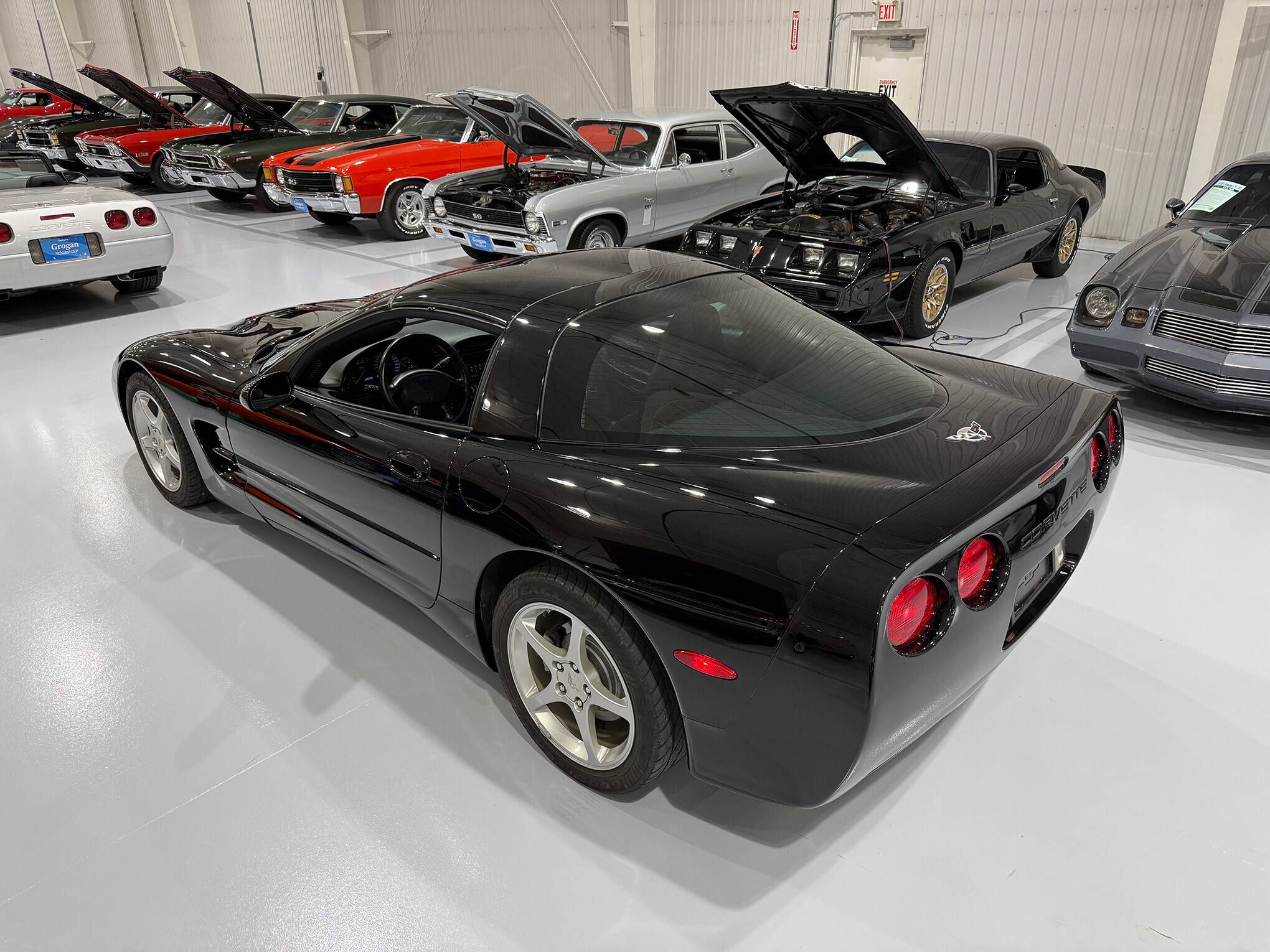 2003 Chevrolet Corvette 4
