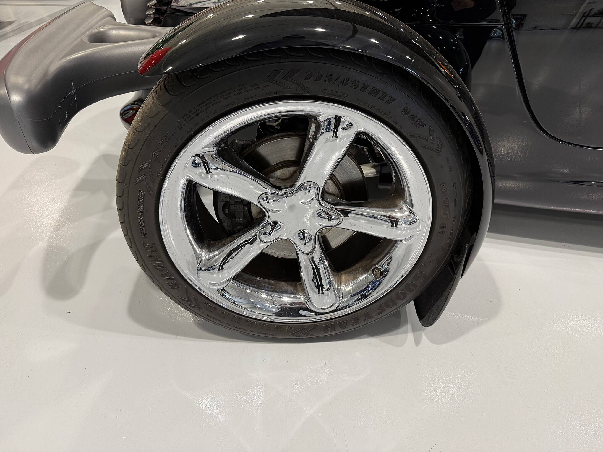 1999 Plymouth Prowler 17