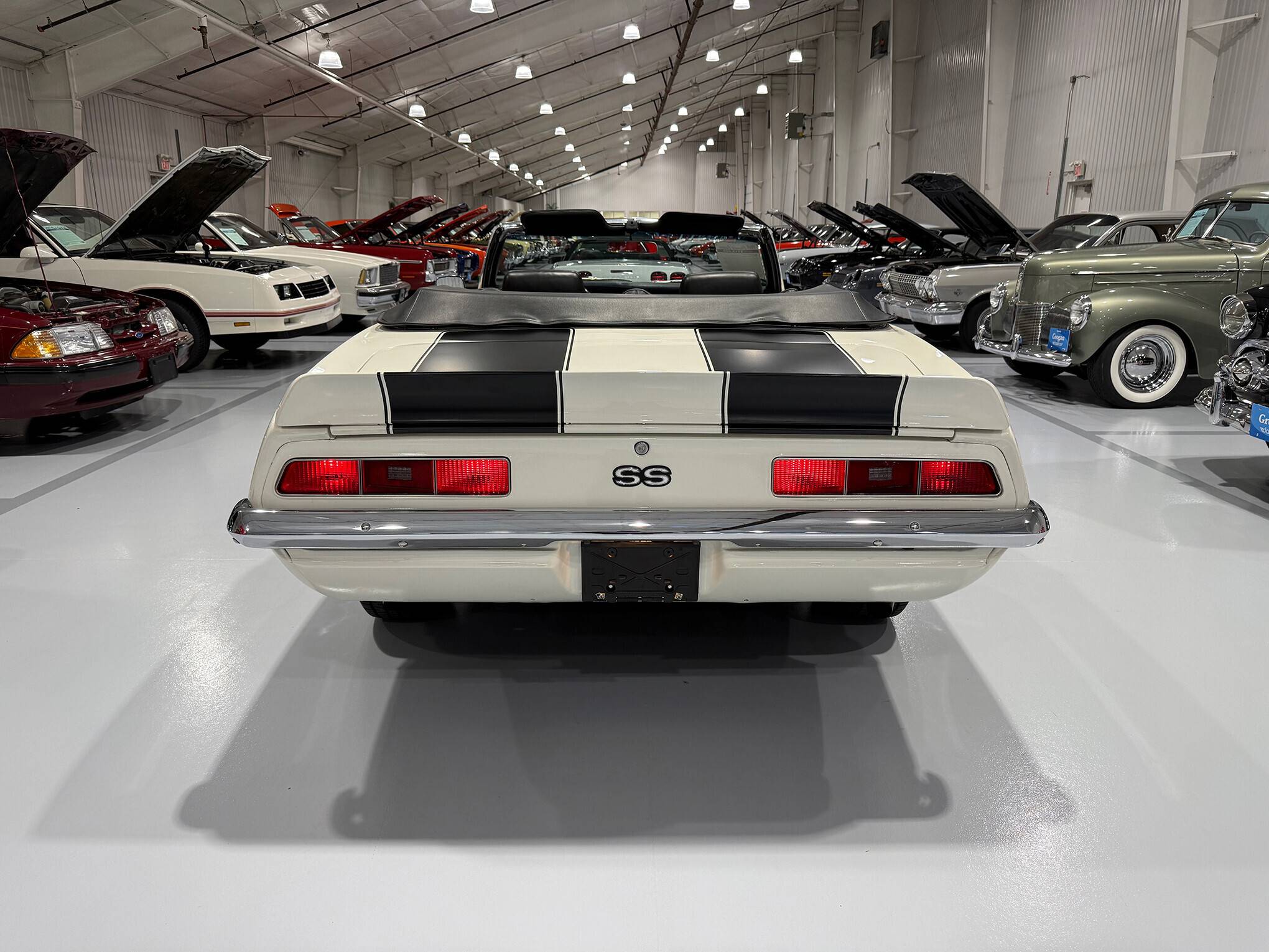 1969 Chevrolet Camaro SS 9