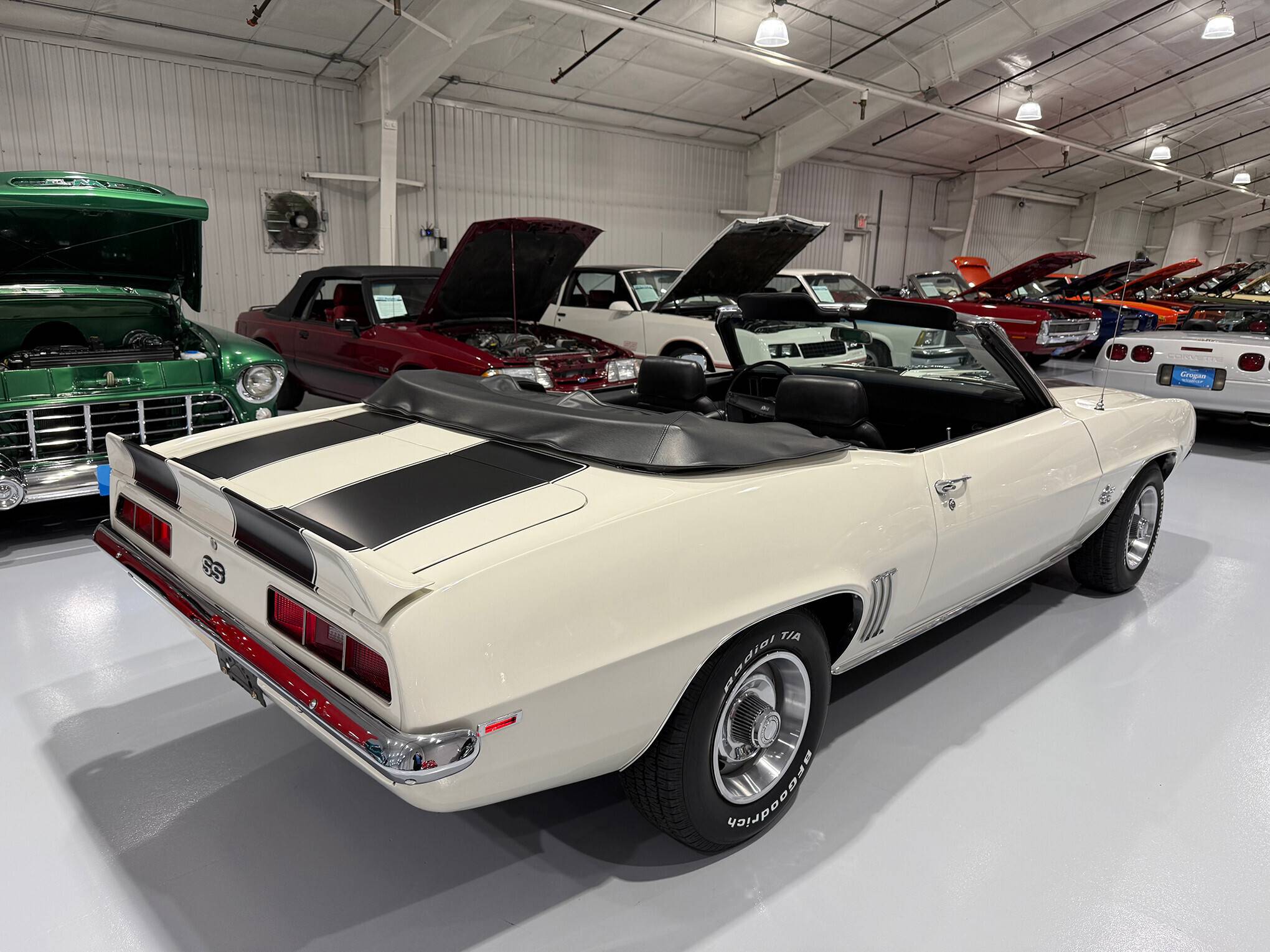 1969 Chevrolet Camaro SS 11