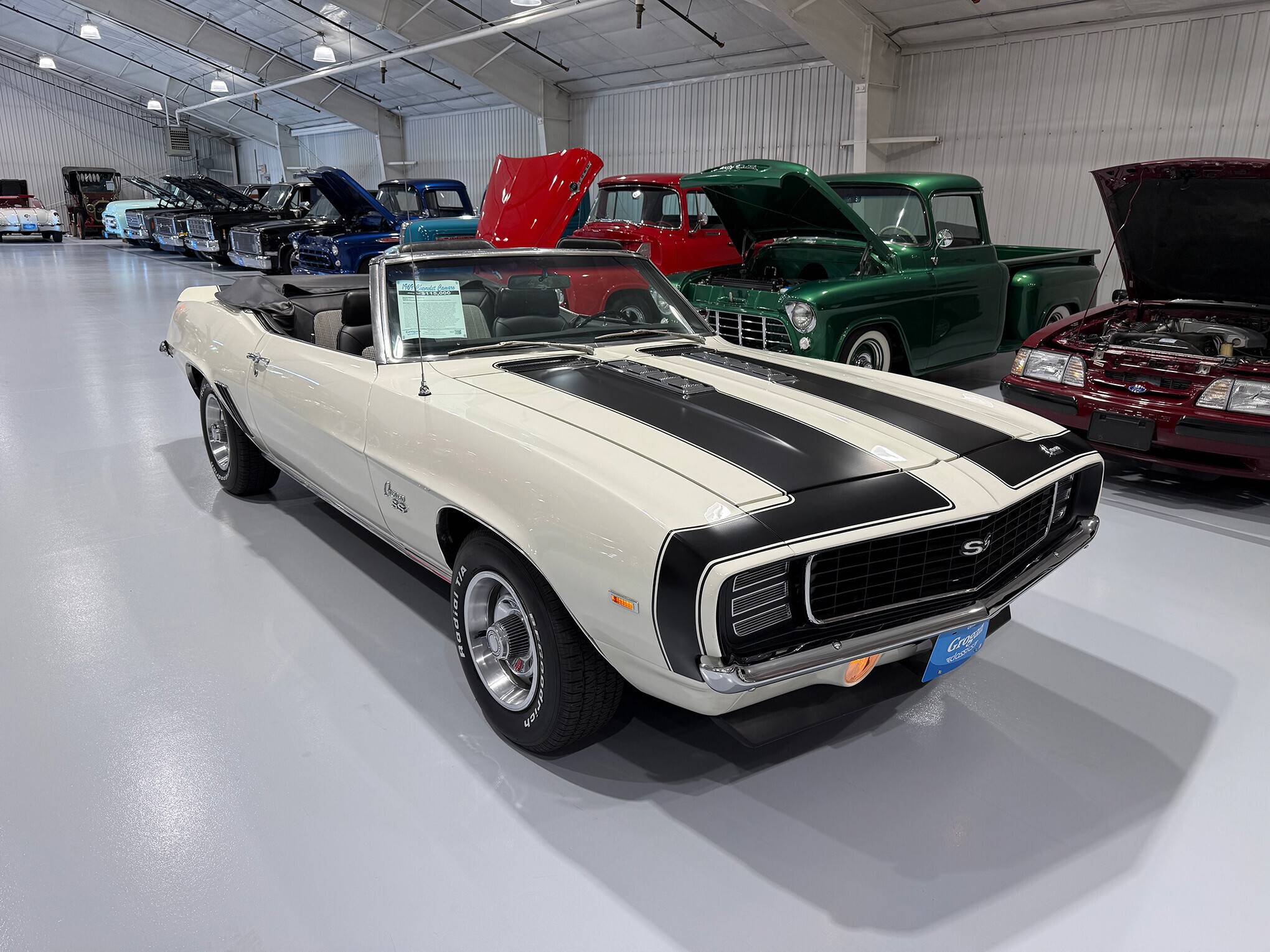 1969 Chevrolet Camaro SS 13
