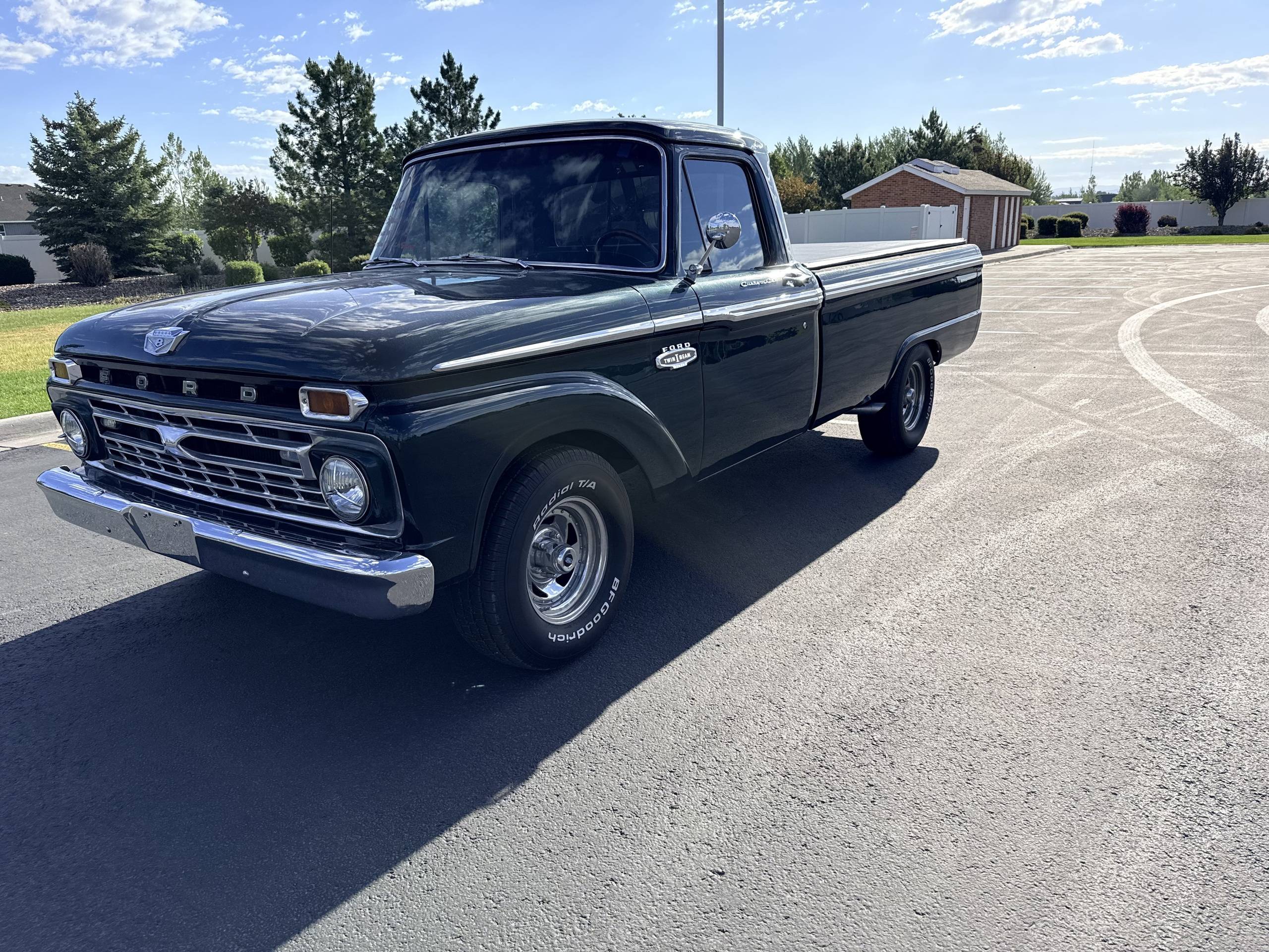 1966 Ford F100 2