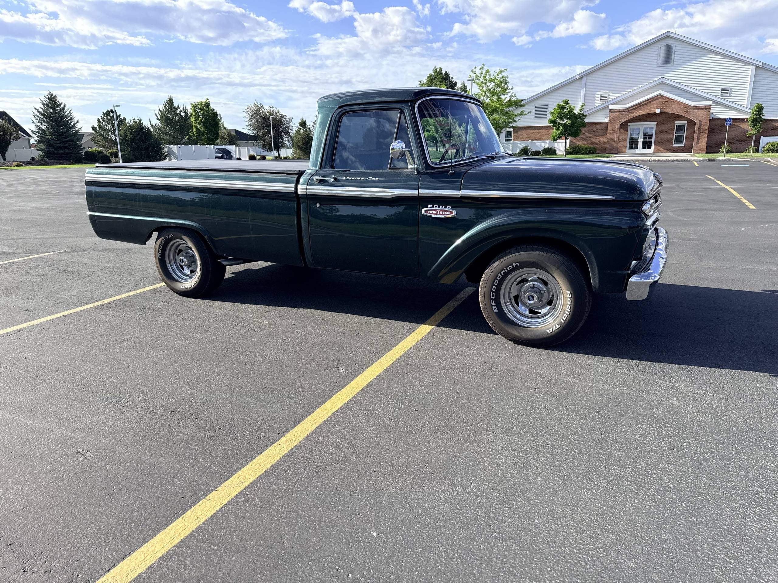1966 Ford F100 4