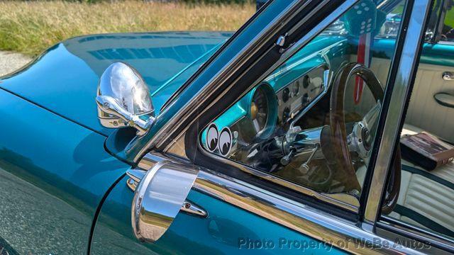 1951 Ford Victoria 43