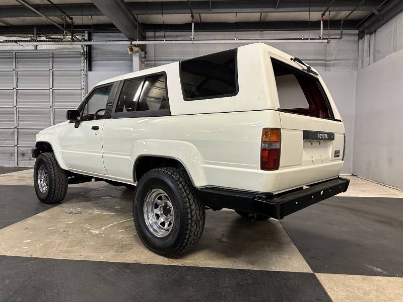1987 Toyota 4 Runner 6