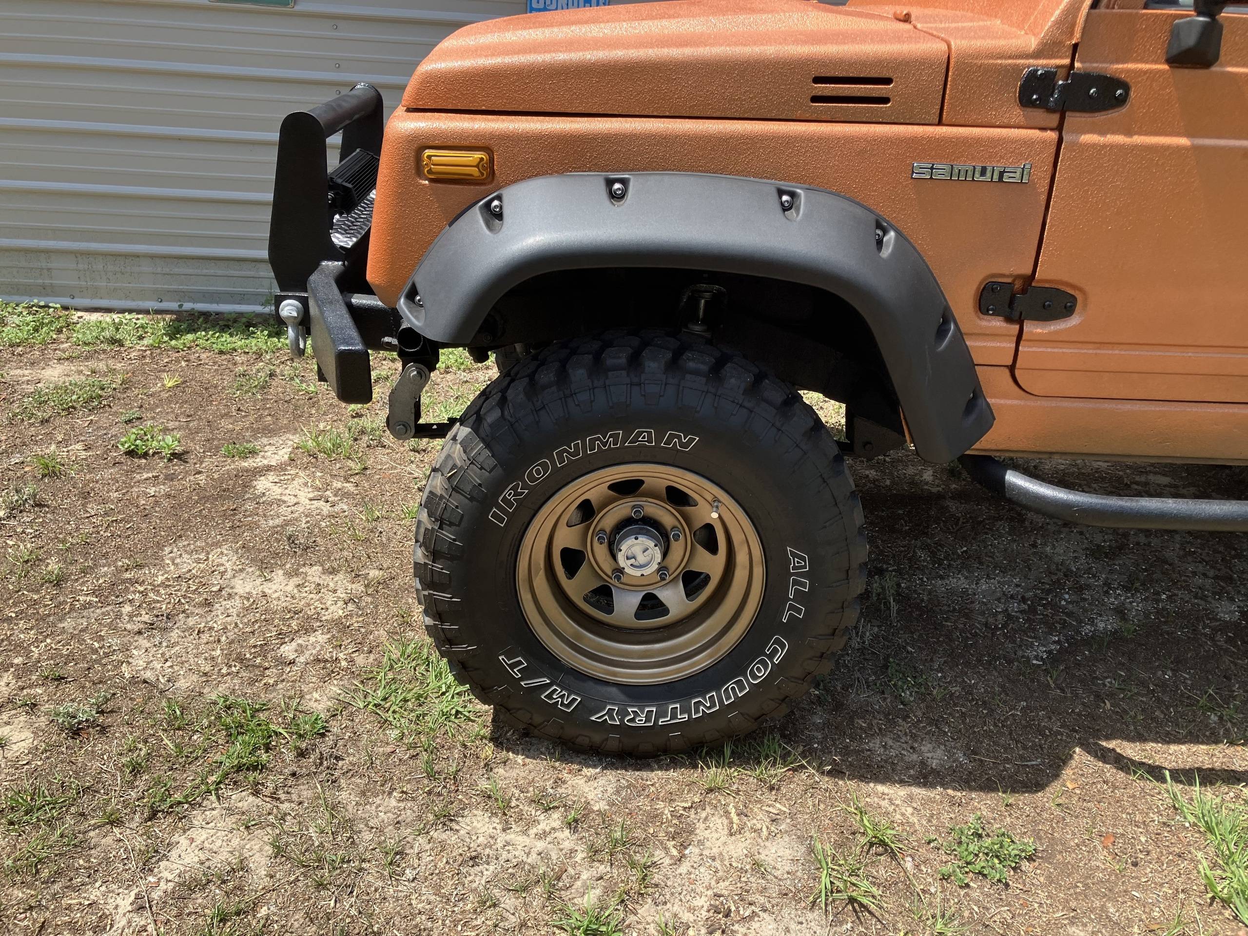 1988 Suzuki SAMURAI 3