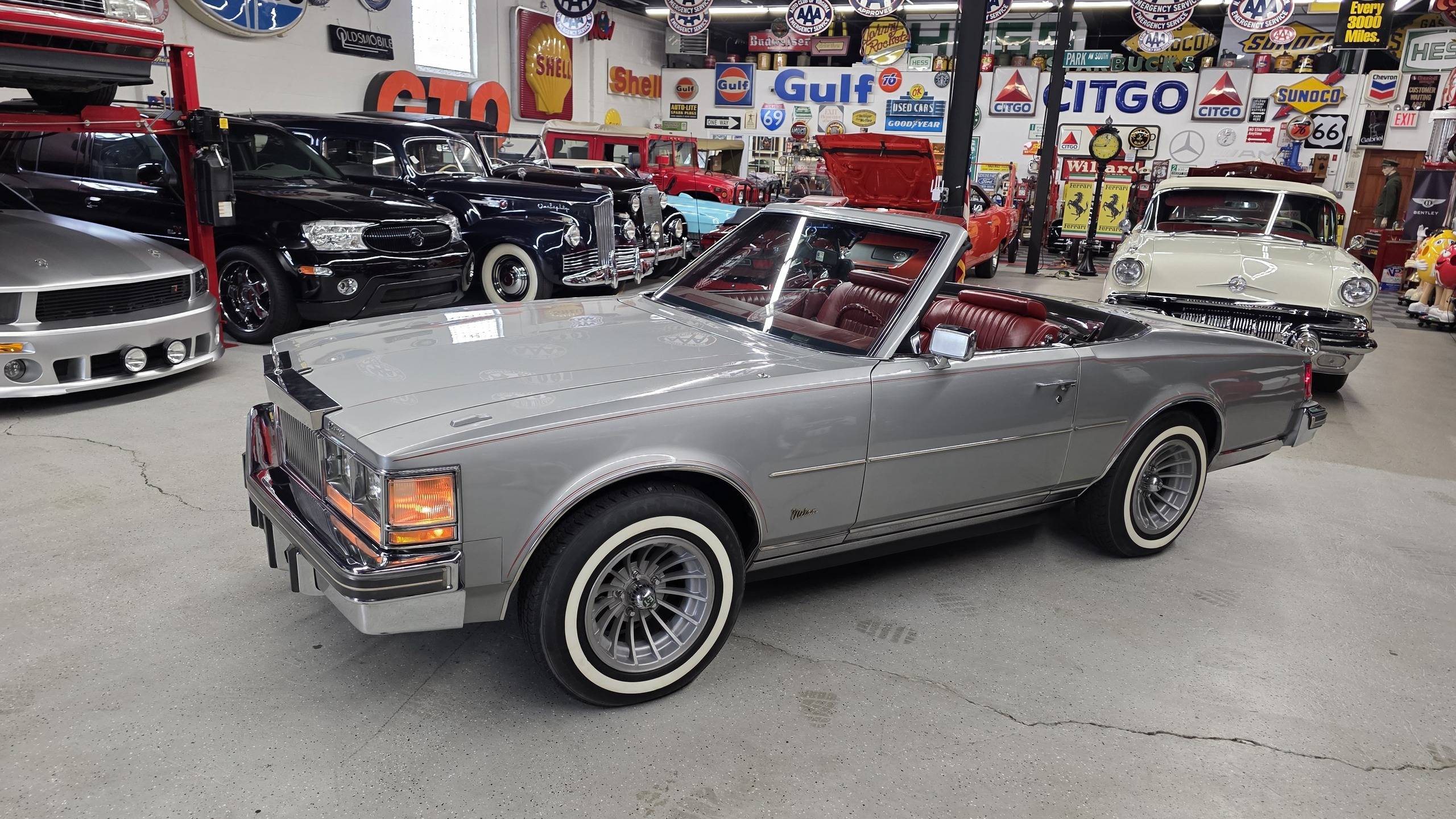 1976 Cadillac Milan 8