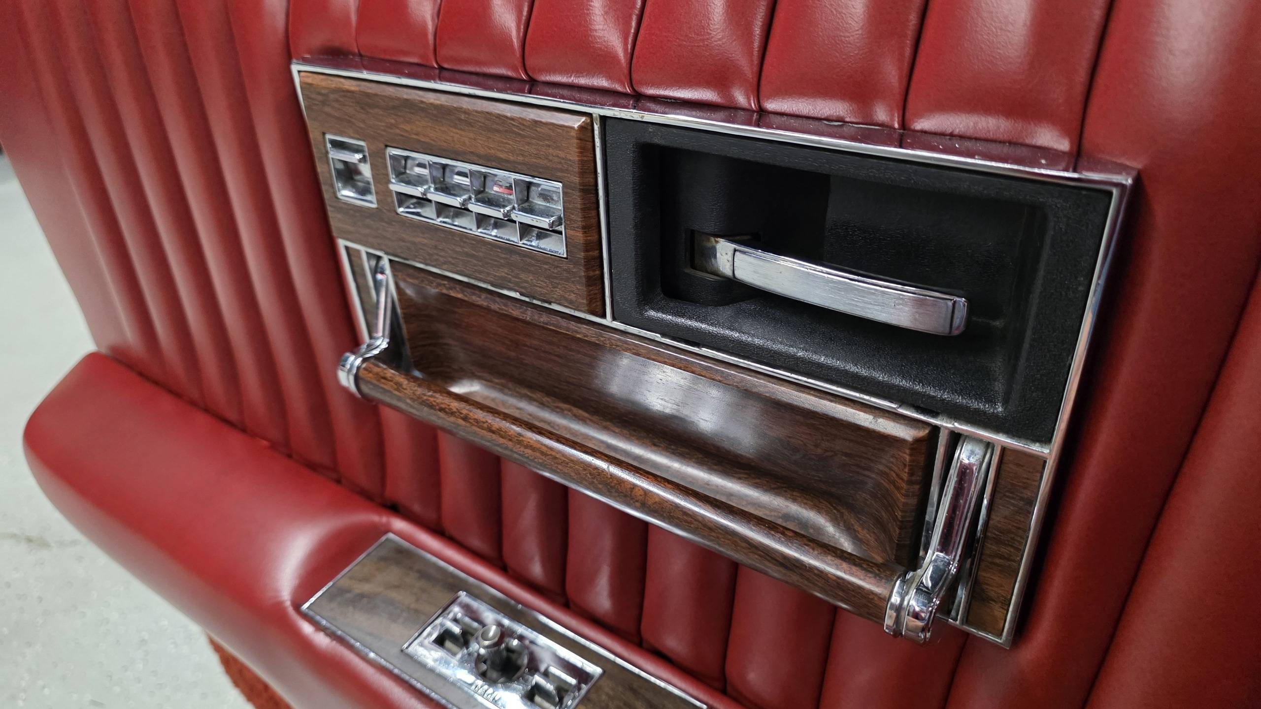 1976 Cadillac Milan 31