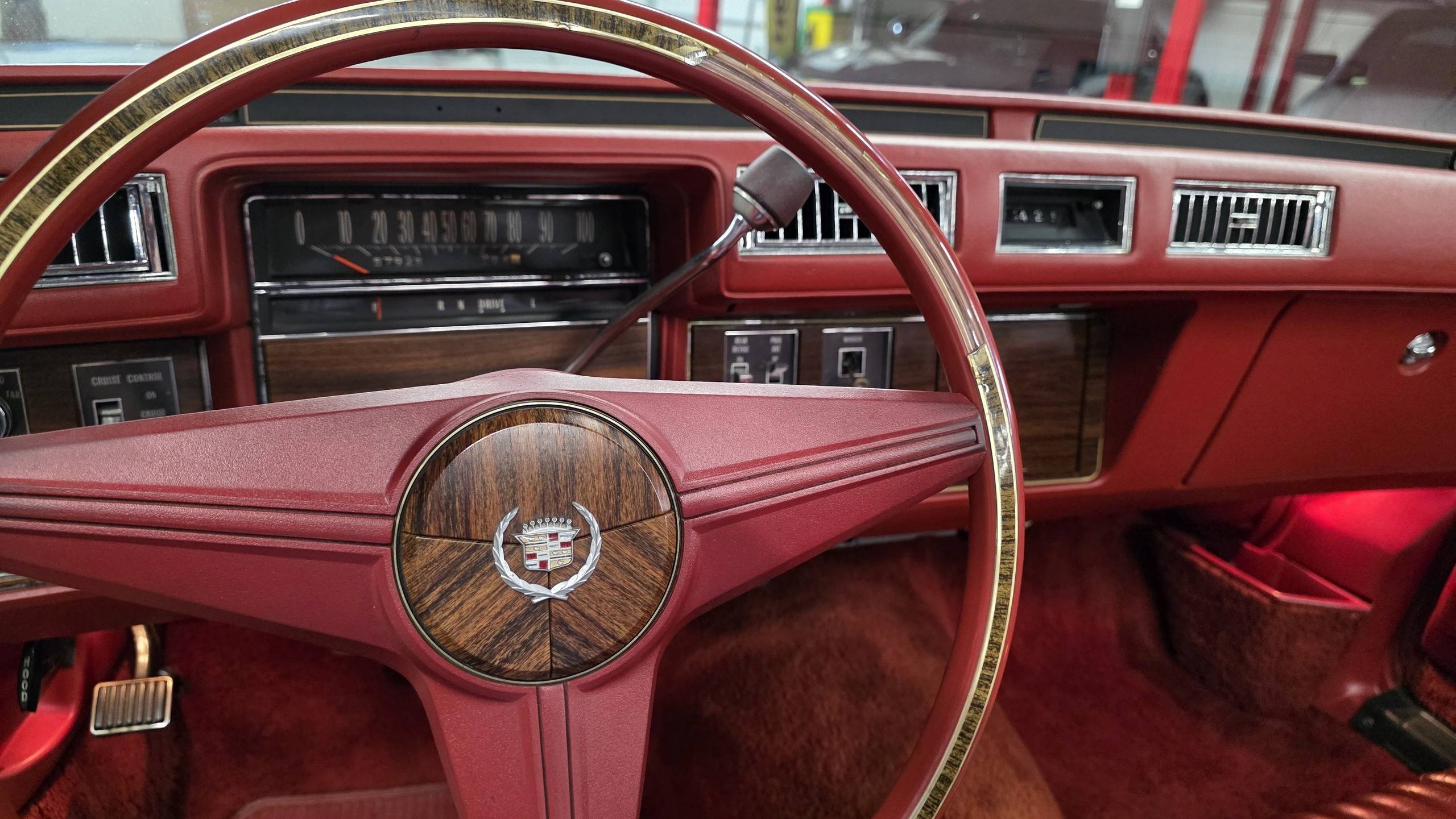 1976 Cadillac Milan 33