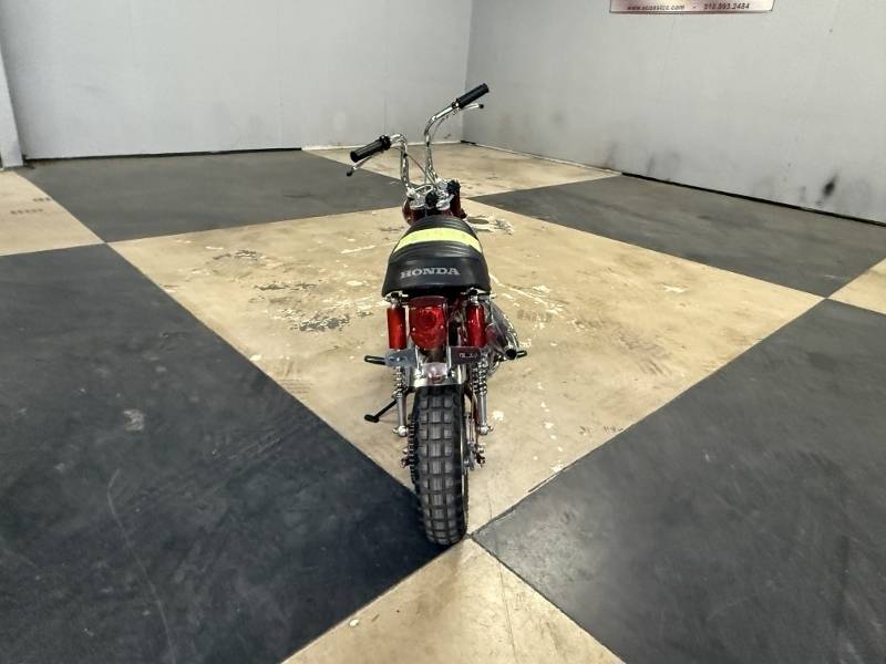 1971 Honda CT70 32