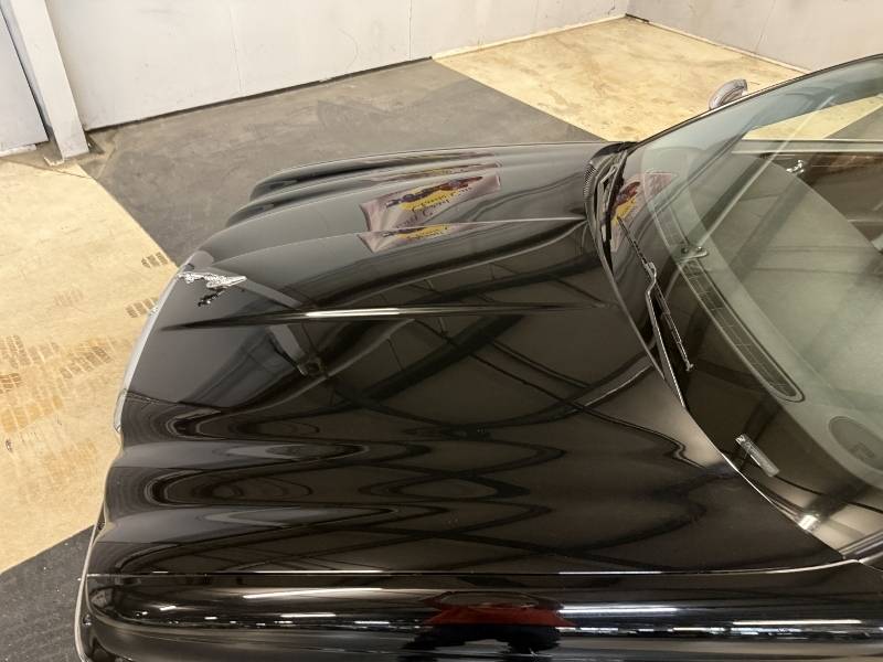 2005 Jaguar Super V8 14