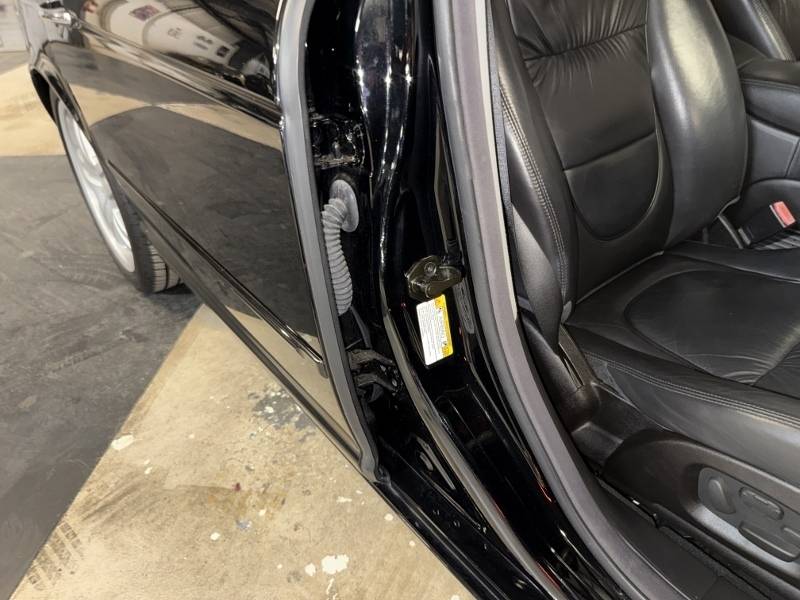 2005 Jaguar Super V8 40