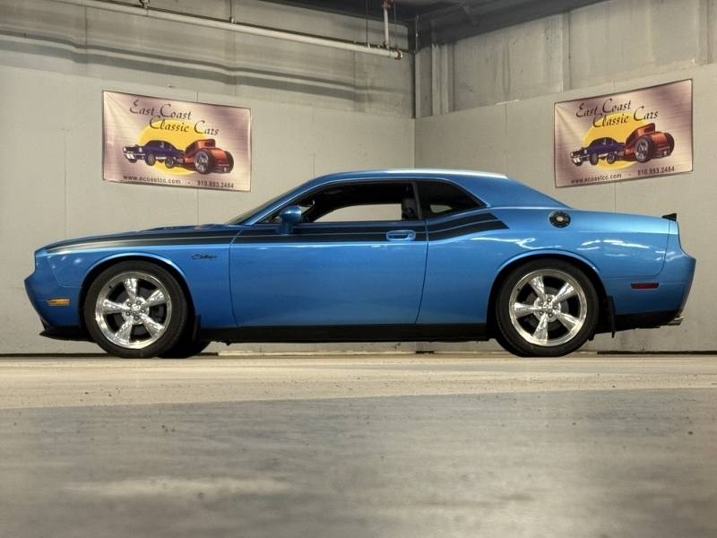 2010 Dodge Challenger 2