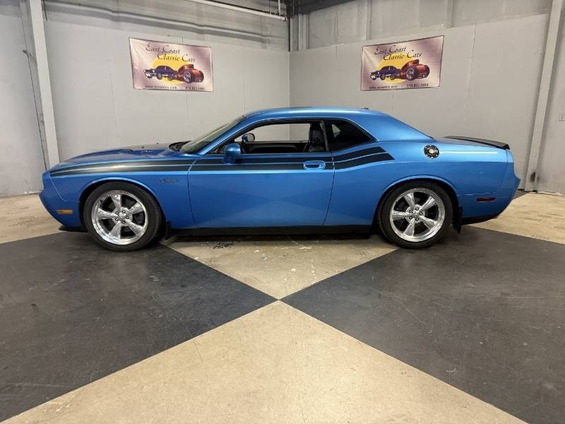 2010 Dodge Challenger 4