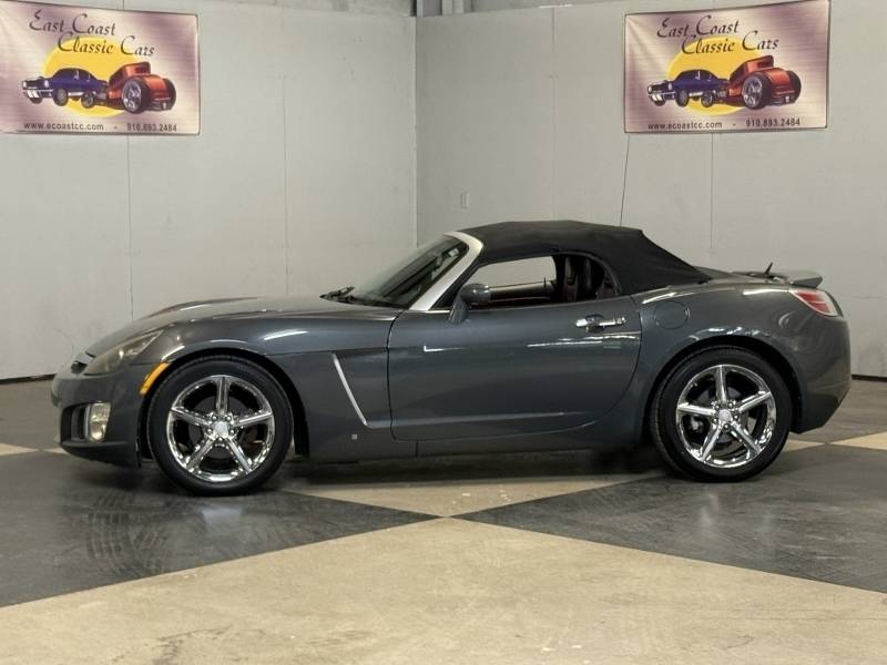 2008 Saturn Sky 1