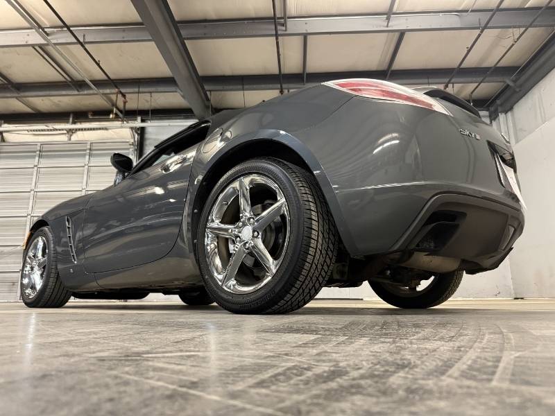 2008 Saturn Sky 4