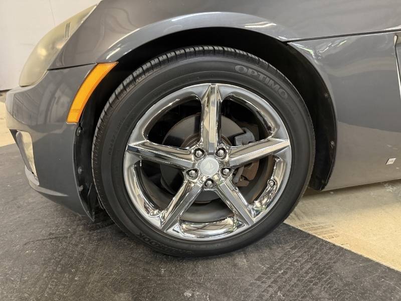 2008 Saturn Sky 8