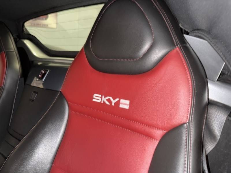 2008 Saturn Sky 19