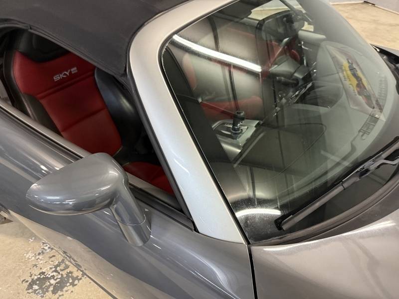 2008 Saturn Sky 30