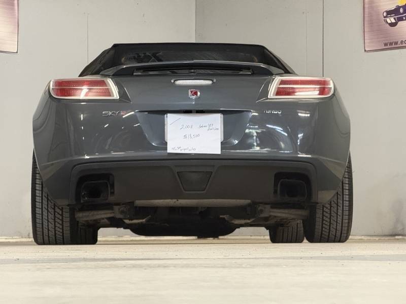 2008 Saturn Sky 37