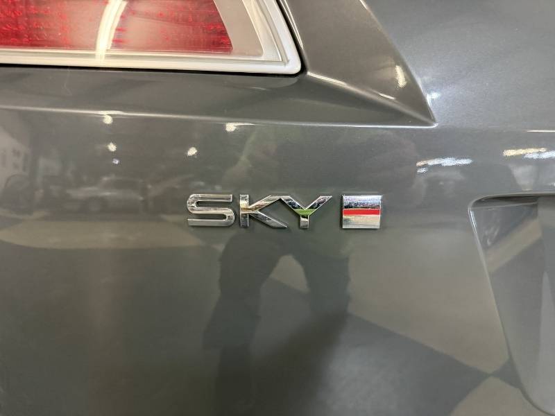 2008 Saturn Sky 38